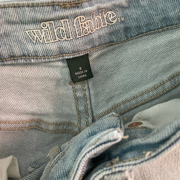 Woman’s super high rise distressed straight jeans by wild fable - size 0 - Picture 5 of 5